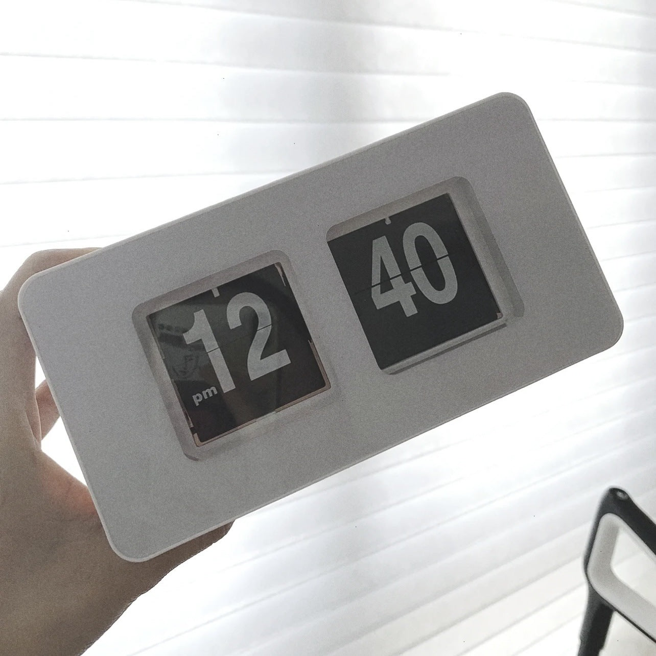 Minimal Retro Flip Desk Clock
